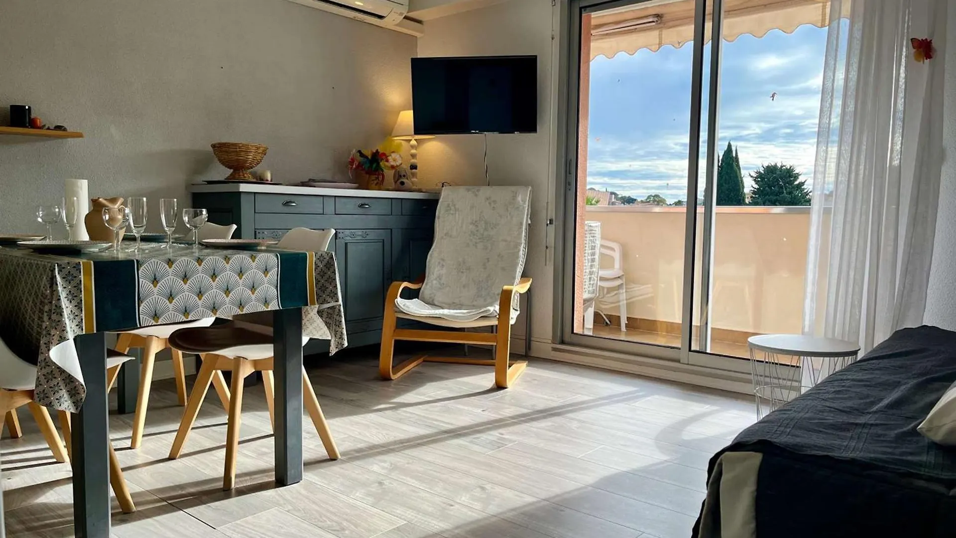 Appartement Climatise, 2 Pieces Avec Terrasse, Parking Prive, Proche Plage Et Commerces - Fr-1-226B-178 Кавалер-сюр-Мер